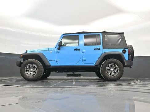 Used 2017 Jeep Wrangler Unlimited Rubicon w/ Connectivity Group image 49