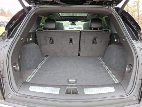 Certified 2025 Cadillac XT5 Premium Luxury image 24