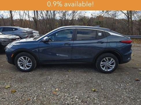 New 2026 Buick Envista Preferred image 2