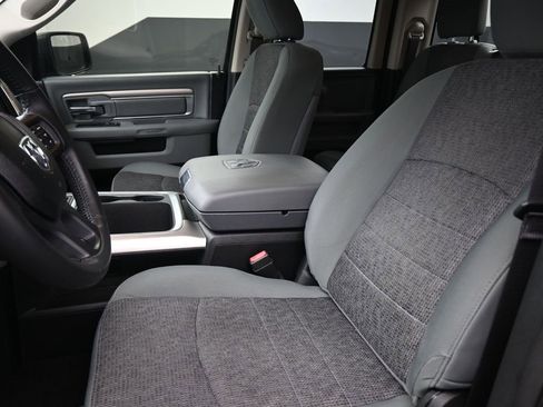 Used 2018 RAM 1500 Lone Star image 19