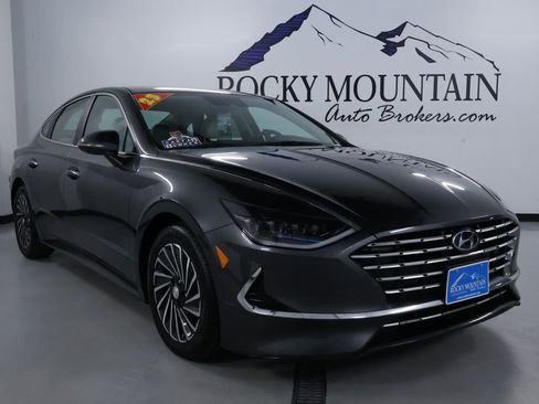 Used 2023 Hyundai Sonata SEL image 1