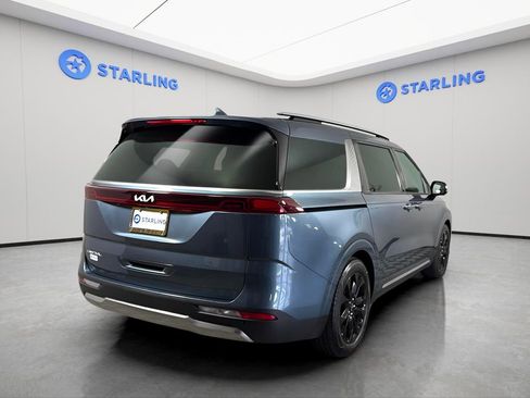 Used 2024 Kia Carnival SX Prestige image 8