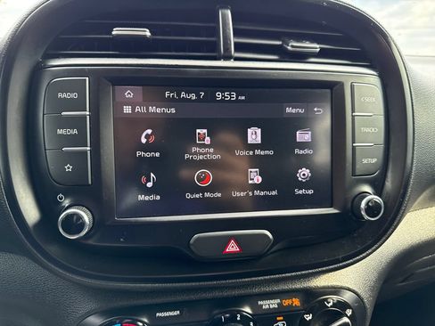 Used 2022 Kia Soul LX FWD image 19