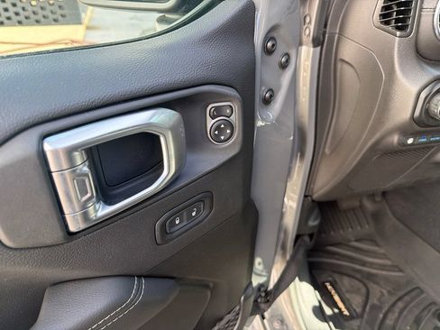 Certified 2023 Jeep Wrangler Unlimited Sahara AWD/4WD image 49