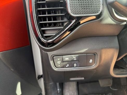 Used 2020 Kia Soul GT-Line Turbo FWD image 16
