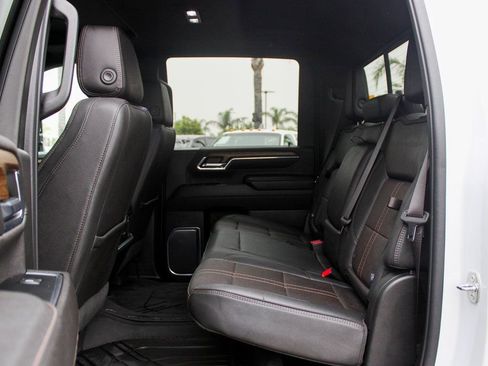 Used 2024 Chevrolet Silverado 3500 High Country w/ High Country Premium Package image 41