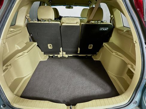 Used 2011 Honda CR-V SE image 25
