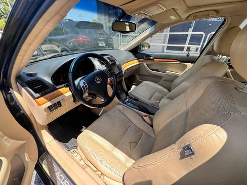 Used 2005 Acura TSX FWD image 10