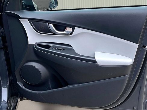 Used 2023 Hyundai Kona SEL w/ Convenience Package image 24