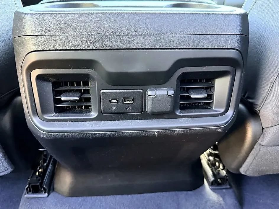 Used 2021 Chevrolet Silverado 1500 RST w/ Redline Edition AWD/4WD image 37