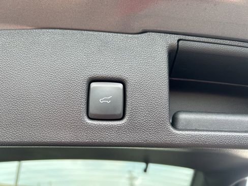 New 2025 Ford Escape SE image 34