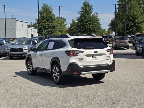 Certified 2025 Subaru Outback Touring XT AWD/4WD image 5