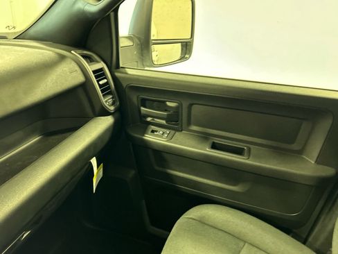 New 2025 RAM 2500 Tradesman image 23