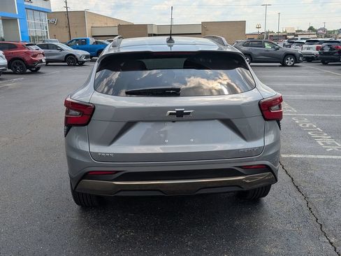 New 2026 Chevrolet Trax ACTIV FWD image 6
