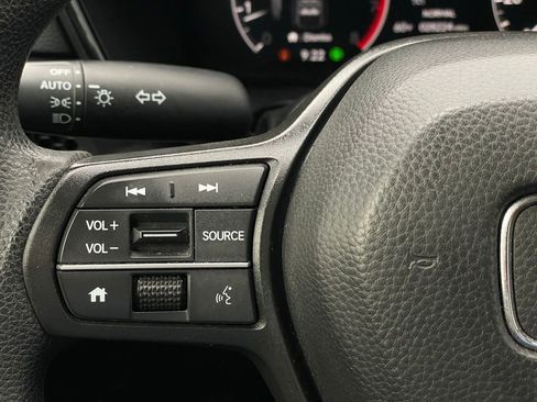 Certified 2025 Honda CR-V EX image 15