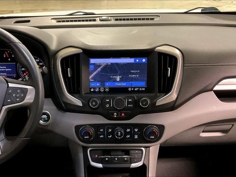 Used 2022 GMC Terrain SLE w/ Driver Convenience Package image 7