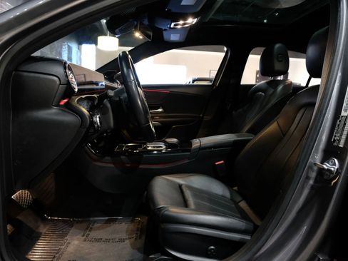 Used 2019 Mercedes-Benz A 220 w/ Driver Assistance Package image 4