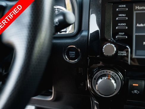 Used 2024 Toyota 4Runner TRD Off-Road Premium AWD/4WD image 18