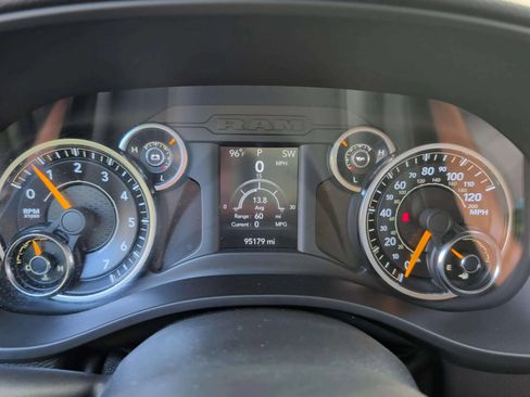 Used 2019 RAM 1500 Big Horn RWD image 19