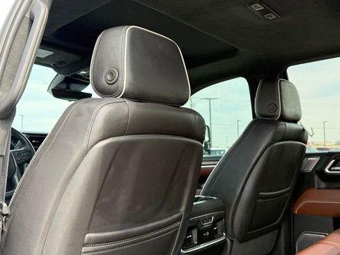 Used 2024 GMC Sierra 2500 Denali Ultimate image 18