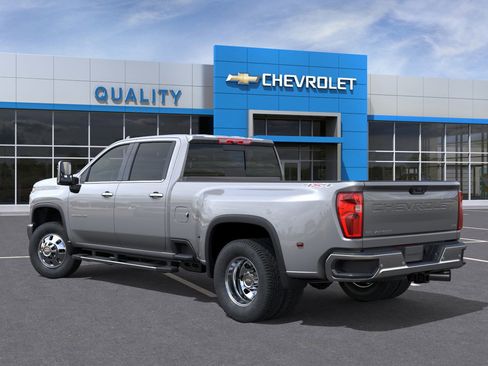 New 2026 Chevrolet Silverado 3500 LTZ image 3