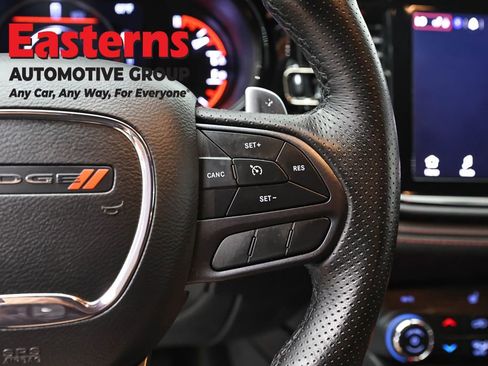 Used 2022 Dodge Durango R/T w/ Blacktop Package AWD/4WD image 16