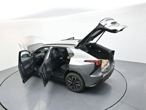 New 2026 Subaru Solterra Premium image 29