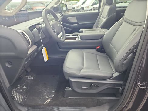 New 2026 Ford Expedition Active RWD image 12