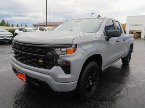 Certified 2024 Chevrolet Silverado 1500 Custom image 3