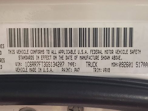 Used 2016 RAM 1500 Express image 33