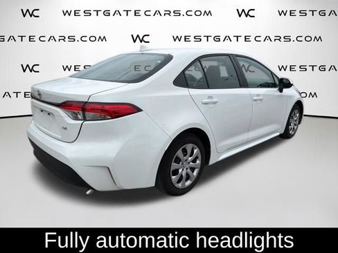Used 2024 Toyota Corolla LE FWD image 7