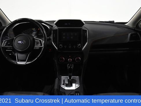 Used 2021 Subaru Crosstrek 2.0i Premium w/ Moonroof Package AWD/4WD image 8