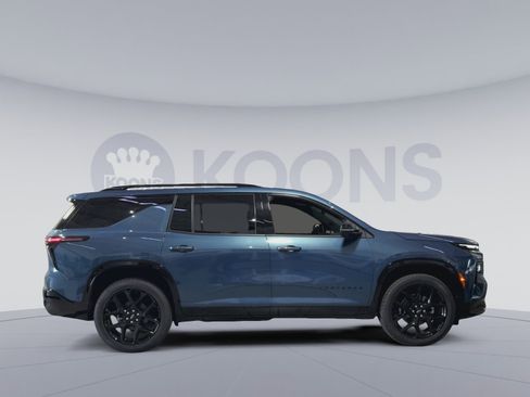 New 2026 Chevrolet Traverse RS FWD image 12