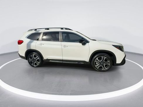 Certified 2025 Subaru Ascent Limited AWD/4WD image 9
