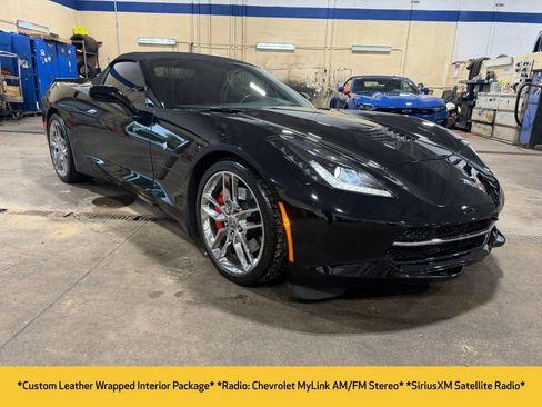 Used 2014 Chevrolet Corvette Stingray Convertible w/ 3LT Preferred Equipment Group RWD image 5