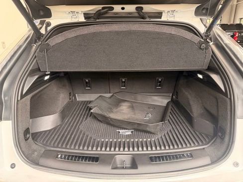 Used 2025 Cadillac XT4 Sport AWD/4WD image 10