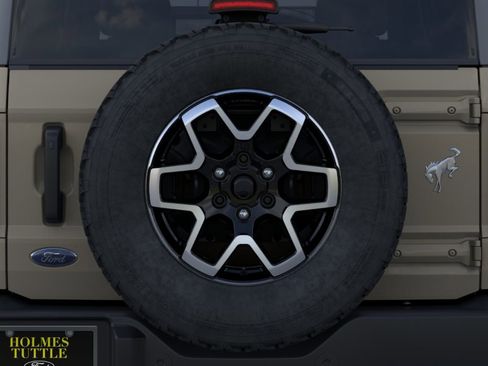 New 2026 Ford Bronco Outer Banks image 24