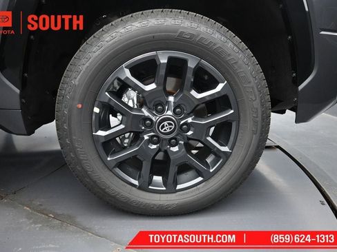 New 2026 Toyota Tundra Platinum AWD/4WD image 40
