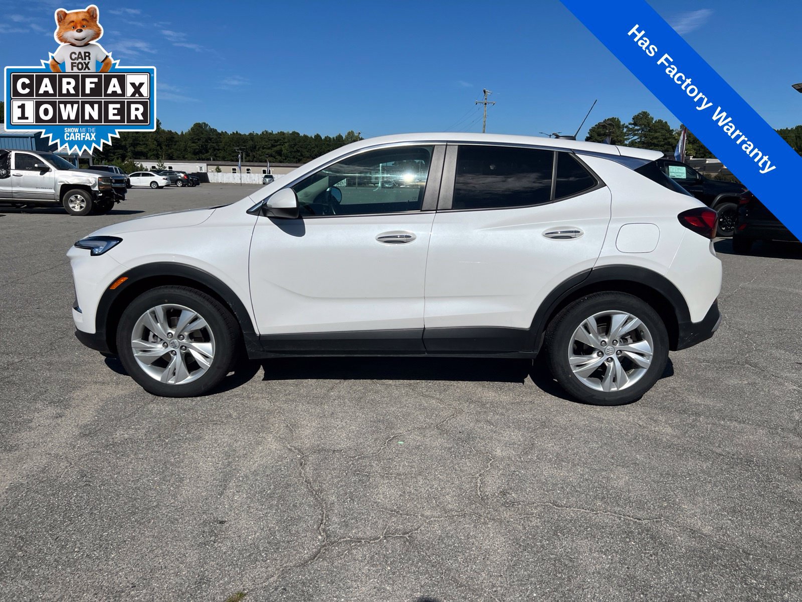 Used 2024 Buick Encore GX Preferred w/ Comfort Package FWD image 2