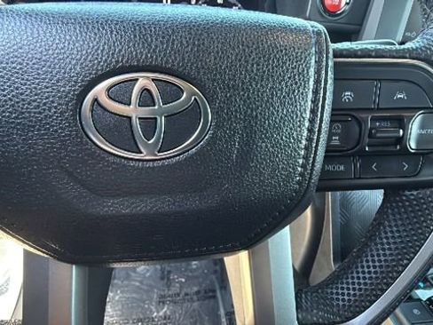 Used 2024 Toyota Tacoma TRD Off-Road AWD/4WD image 20