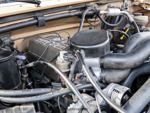 Used 1990 Ford Bronco Custom image 17