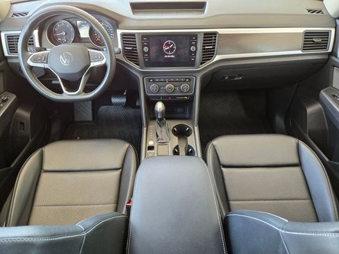 Used 2021 Volkswagen Atlas SE FWD image 16