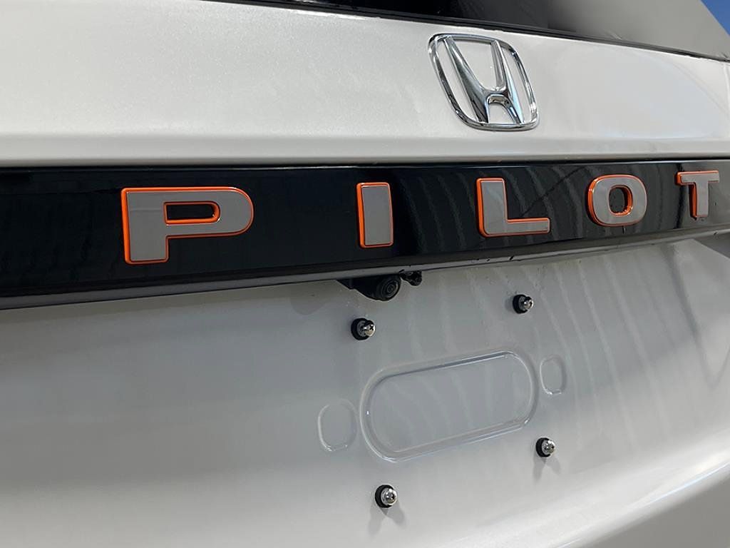 New 2026 Honda Pilot TrailSport image 7