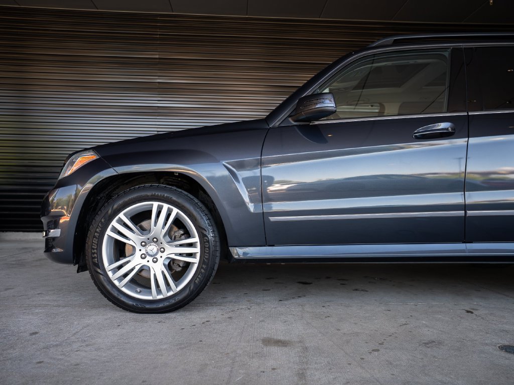 Used 2015 Mercedes-Benz GLK 350 2WD image 11