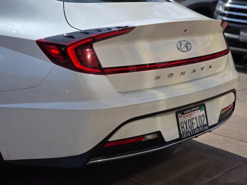 Used 2021 Hyundai Sonata SE FWD image 9