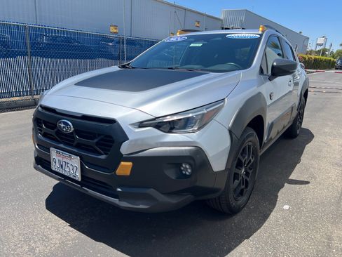 Certified 2024 Subaru Crosstrek 2.5i Wilderness w/ Crosstrek Mirror Package AWD/4WD image 9