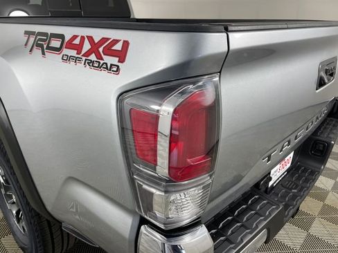 Used 2023 Toyota Tacoma TRD Off-Road w/ Black Out Package (TMS) image 18