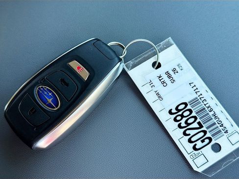 New 2026 Subaru Crosstrek 2.5i Limited w/ Crosstrek Mirror Package image 35