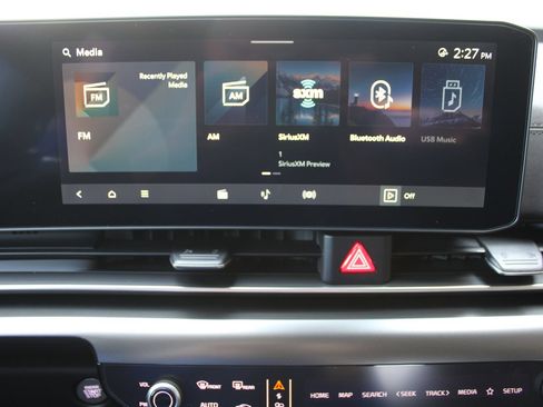 New 2026 Kia Carnival SX w/ SX Dark Edition Package FWD image 58