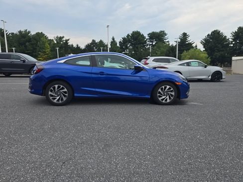 Used 2020 Honda Civic LX image 9